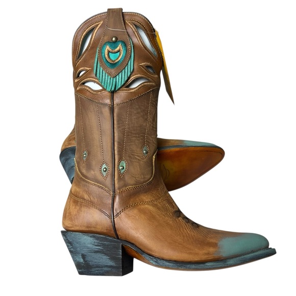Corral Brown NIB W7 Turquoise and Brown Leather Studded Cut Out Western Boots - Picture 10 of 15